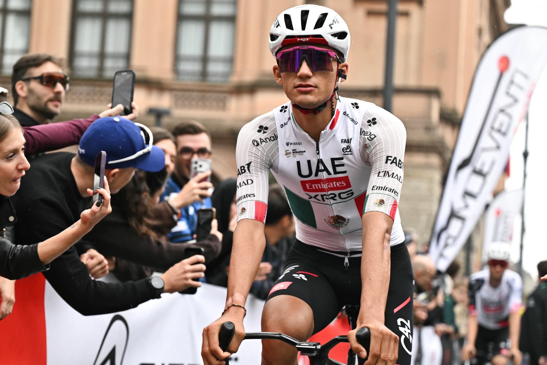 Isaac del Toro Concluye Giro de Lombardía Fuera del Top 20