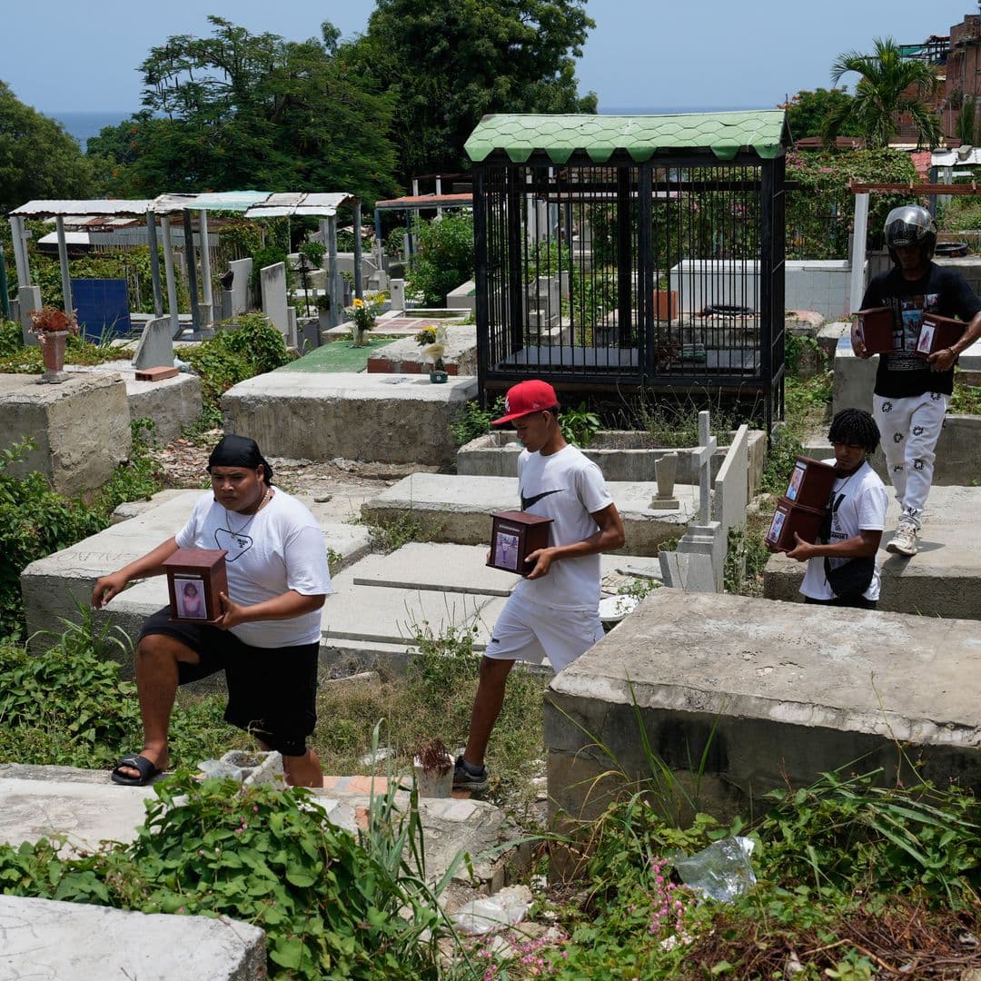 Dos Meses del Terremoto en Venezuela: 6 Mil 500 Muertos y 11 Mil Inmuebles en Grave Riesgo