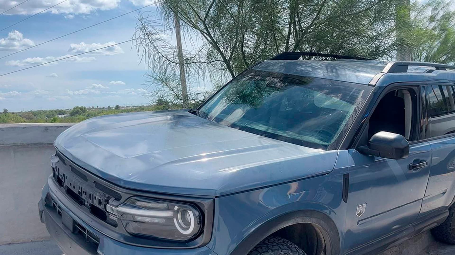 Aseguran Camioneta Robada con Arma y Equipo Táctico en Nuevo Laredo
