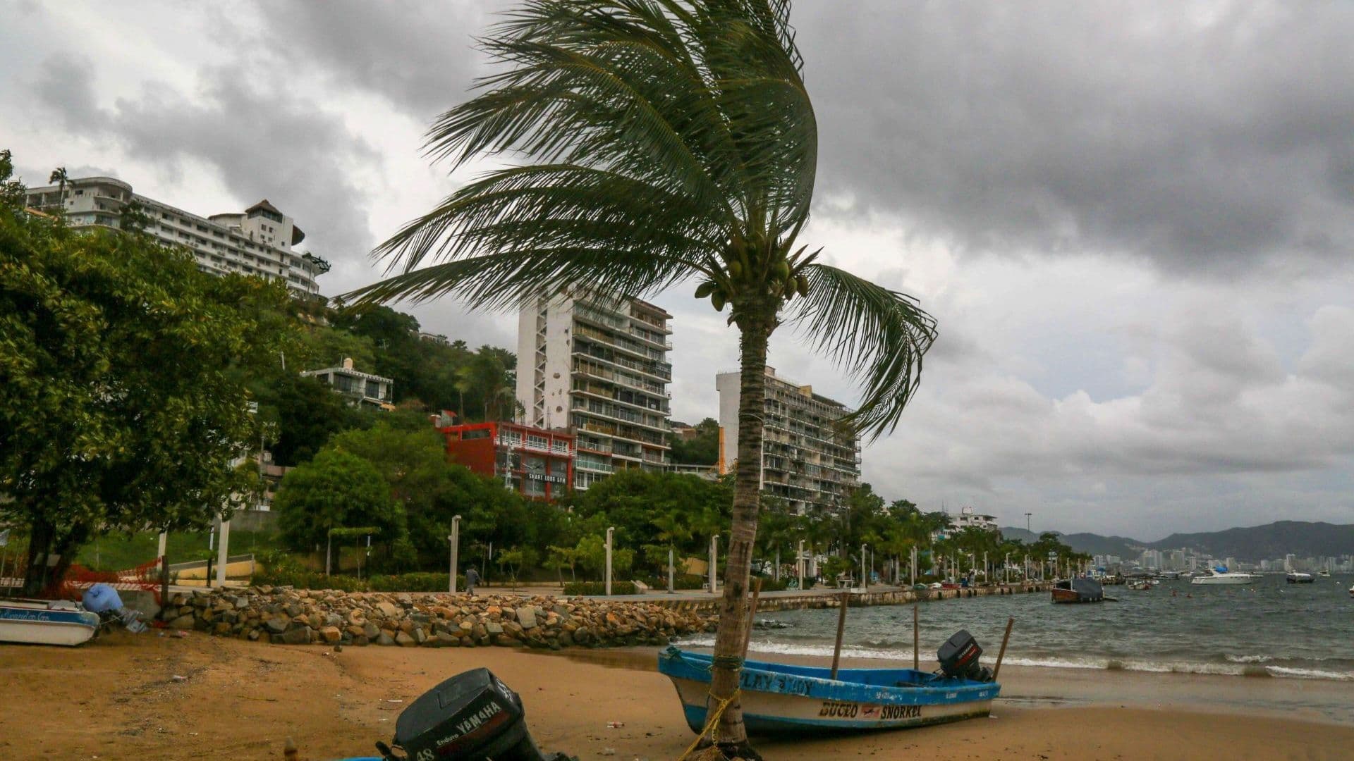 Acapulco Efecto Huracán Polo