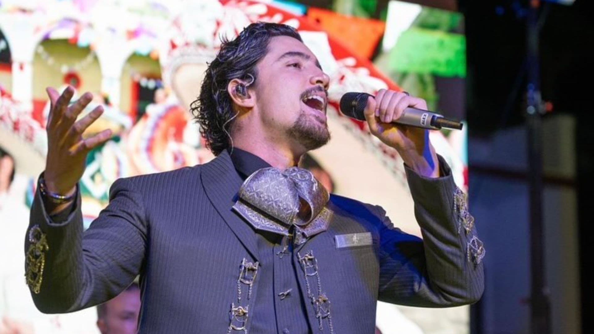 Alex Fernández Cancela Concierto en El Grito de Independencia en Culiacán