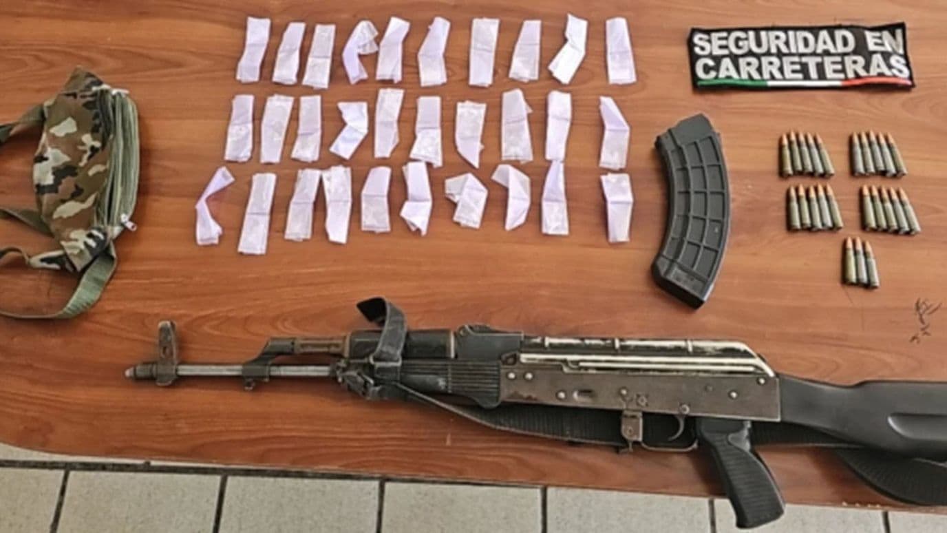 Aseguran Armas y Drogas en la Carretera Magdalena-Cucurpe en Sonora