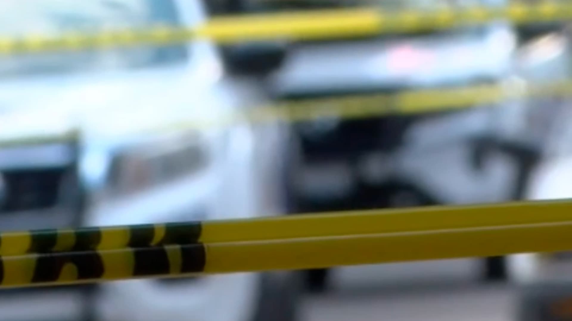 Pareja Muere Después de que Una Policía Choca su Motocicleta en León, Guanajuato