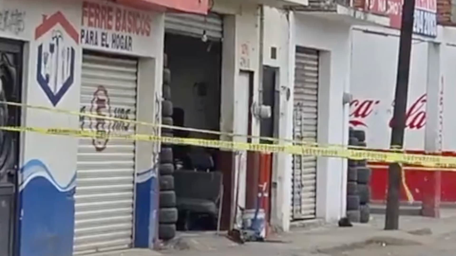 Hombre Asesinado y Menor de 9 Años Herido en un Ataque en Una Vulcanizadora de Irapuato