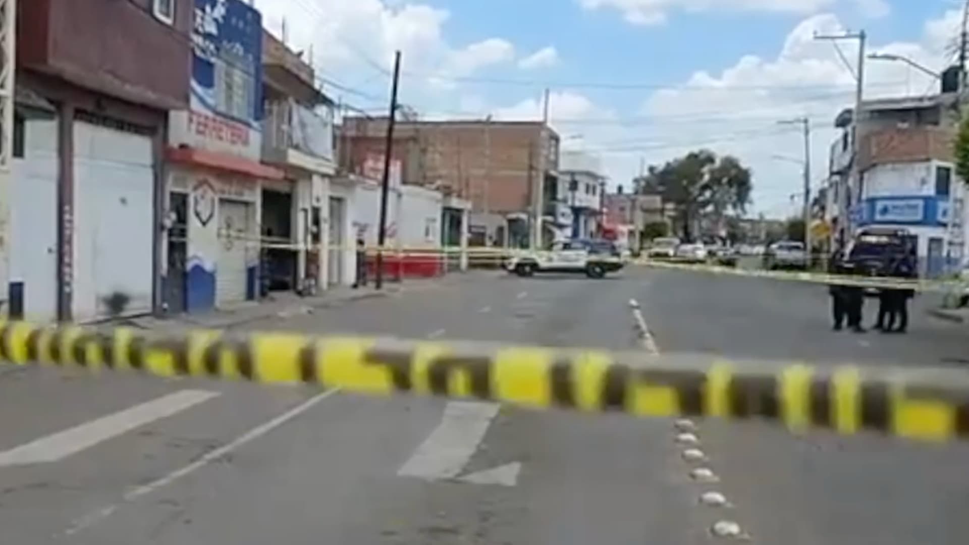 Hombre Asesinado y Menor de 9 Años Herido es el Saldo de un Ataque en Una Vulcanizadora de Irapuato