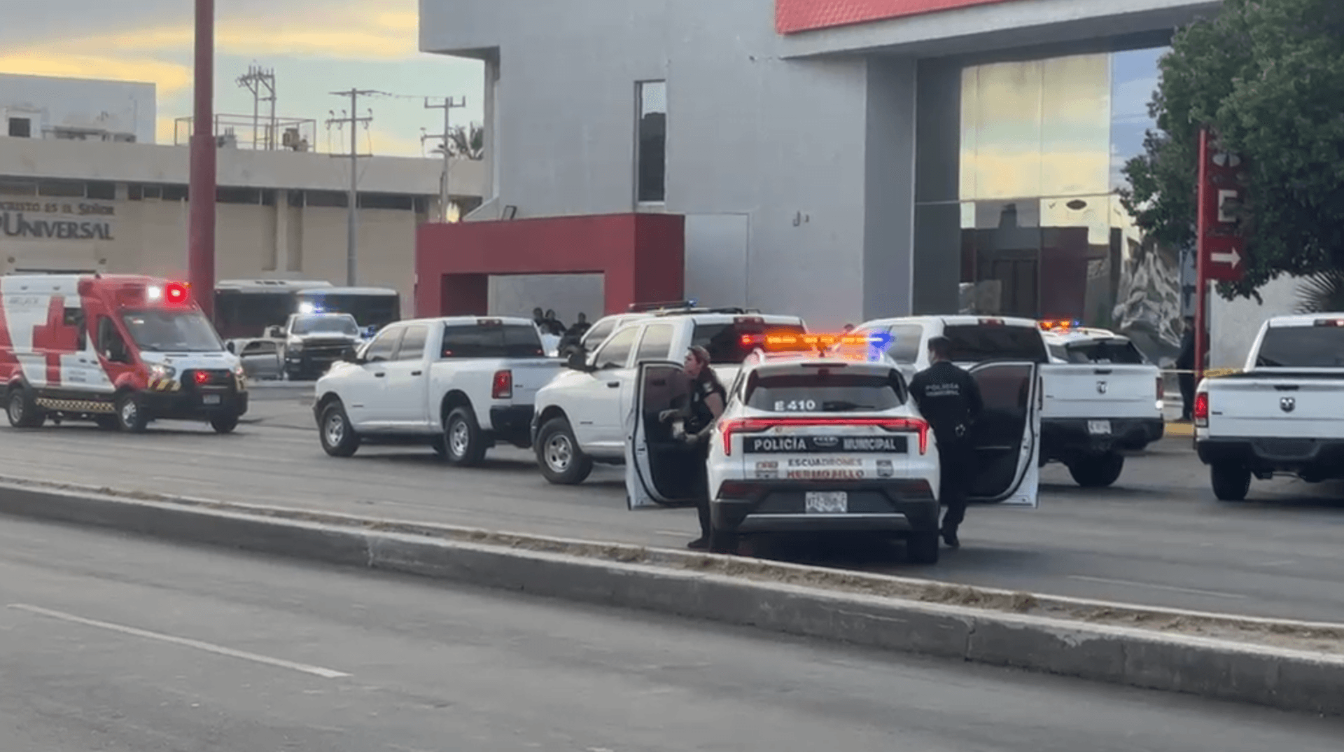 Matan a Hombre Frente a Sucursal Bancaria en el Centro de Hermosillo, Sonora