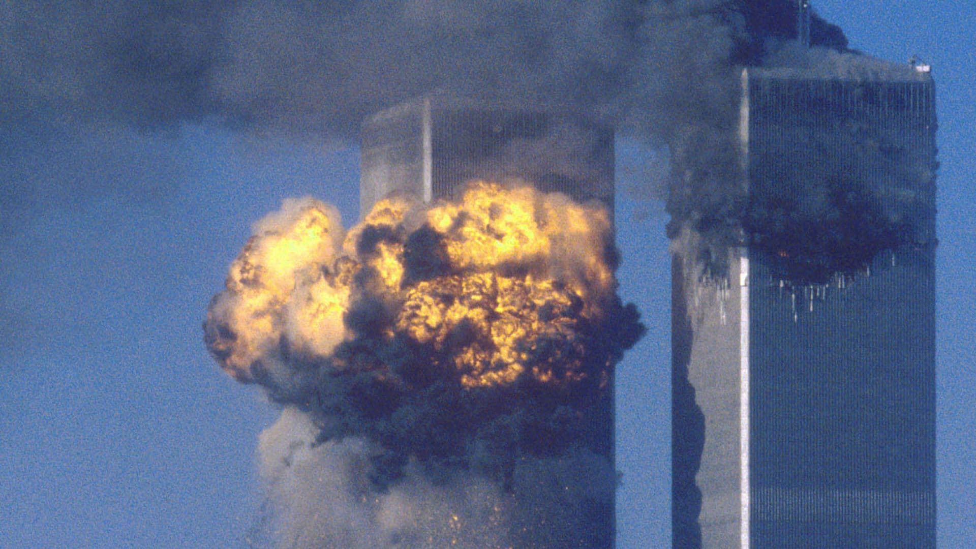 Torres Gemelas durante el Atentado del 11 de Septiembre de 2001 en Nueva York, Estados Unidos.