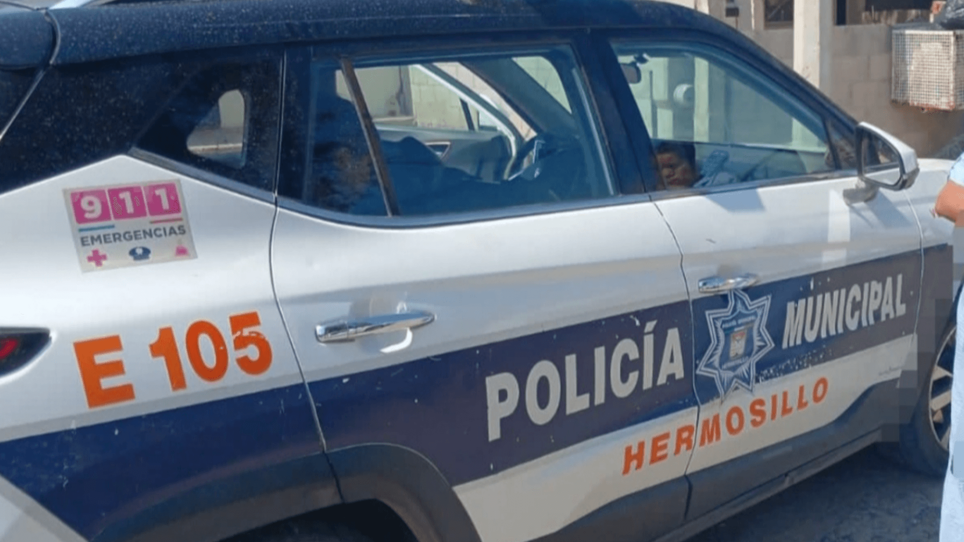 Auxilian a Joven tras Sufrir Episodio de Convulsiones en Preparatoria de Hermosillo
