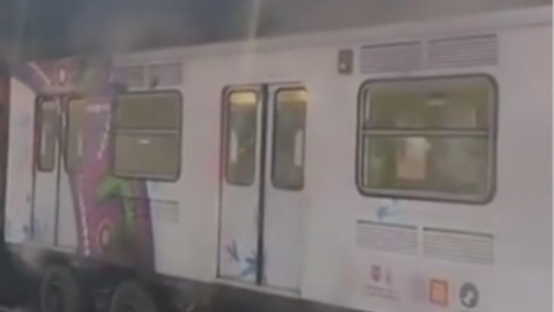 Video: Metro Taxqueña se Llena de Humo por Cortocircuito