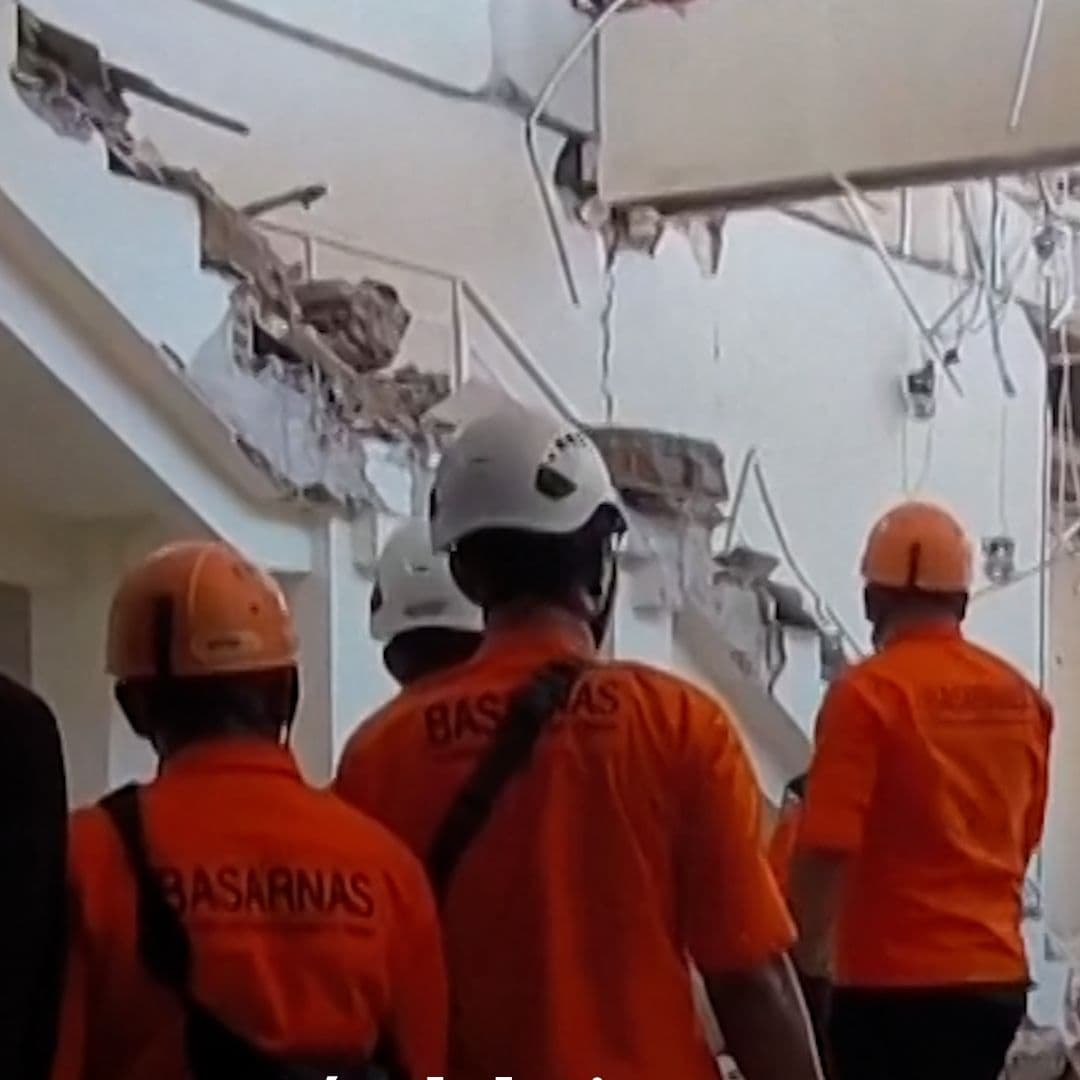 Después del Sismo Magnitud 7.7 en Indonesia