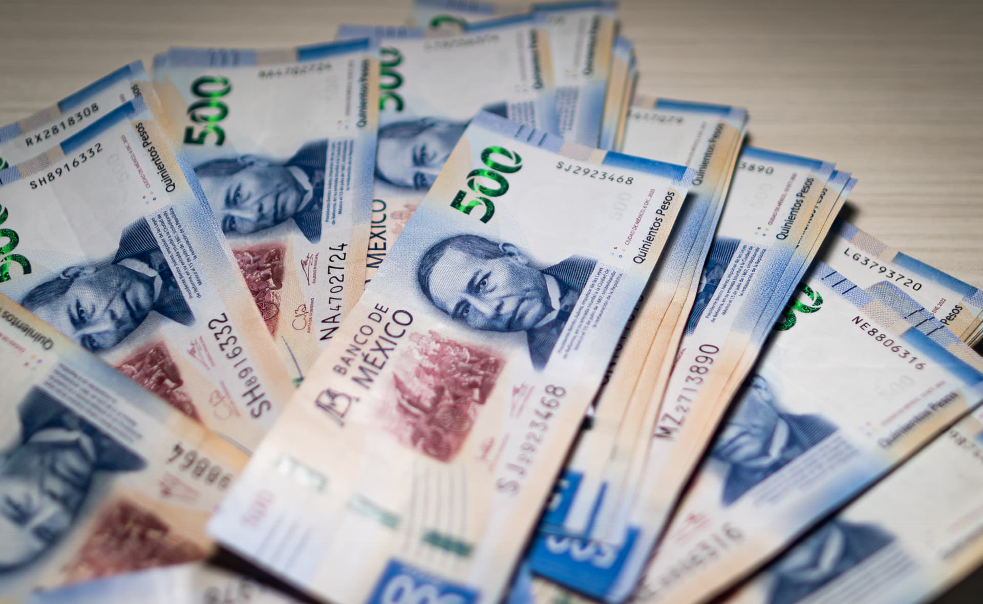 Billetes mexicanos de 500 pesos. Foto: N+