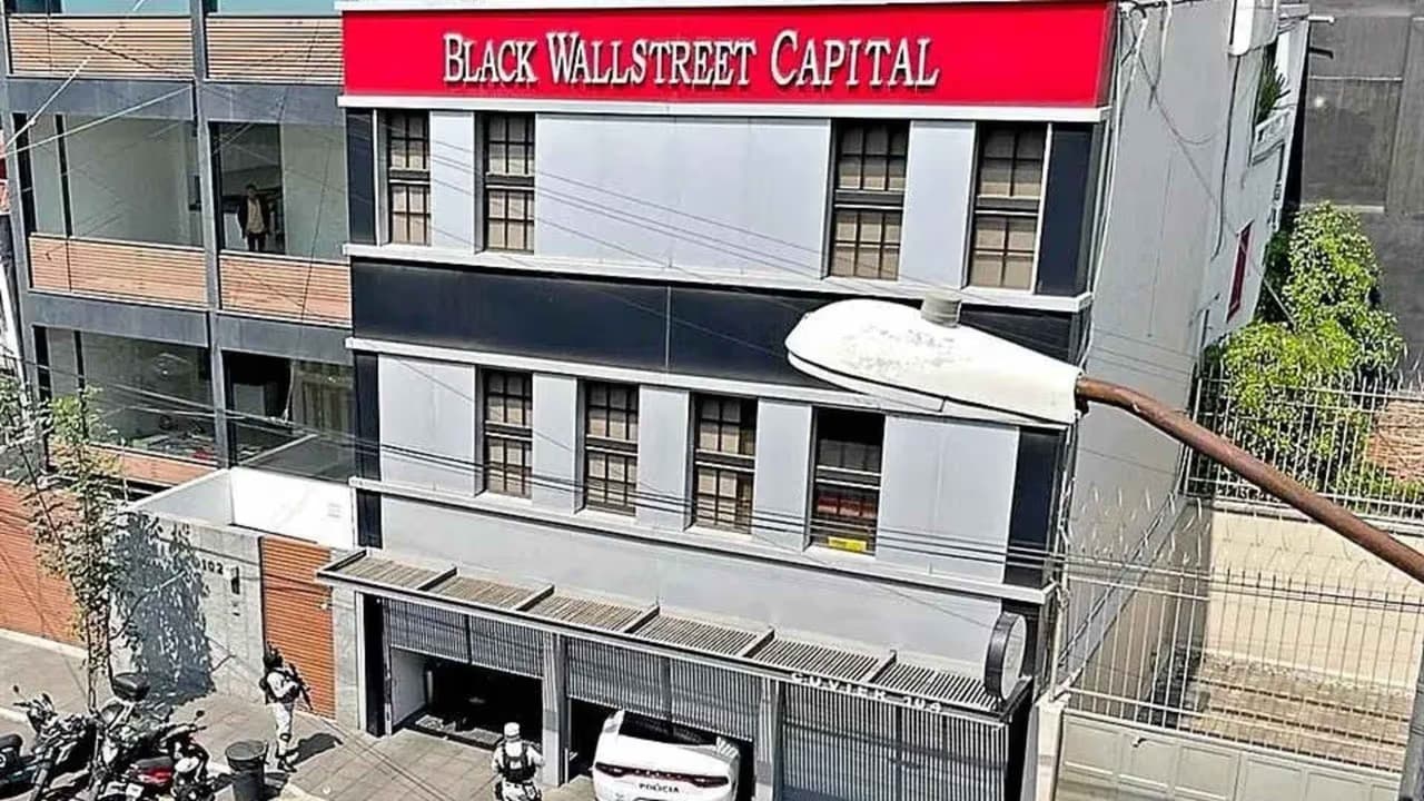 Quitan Prisión Domiciliaria a Juan Carlos 'N', Dueño de Black WallStreet Capital