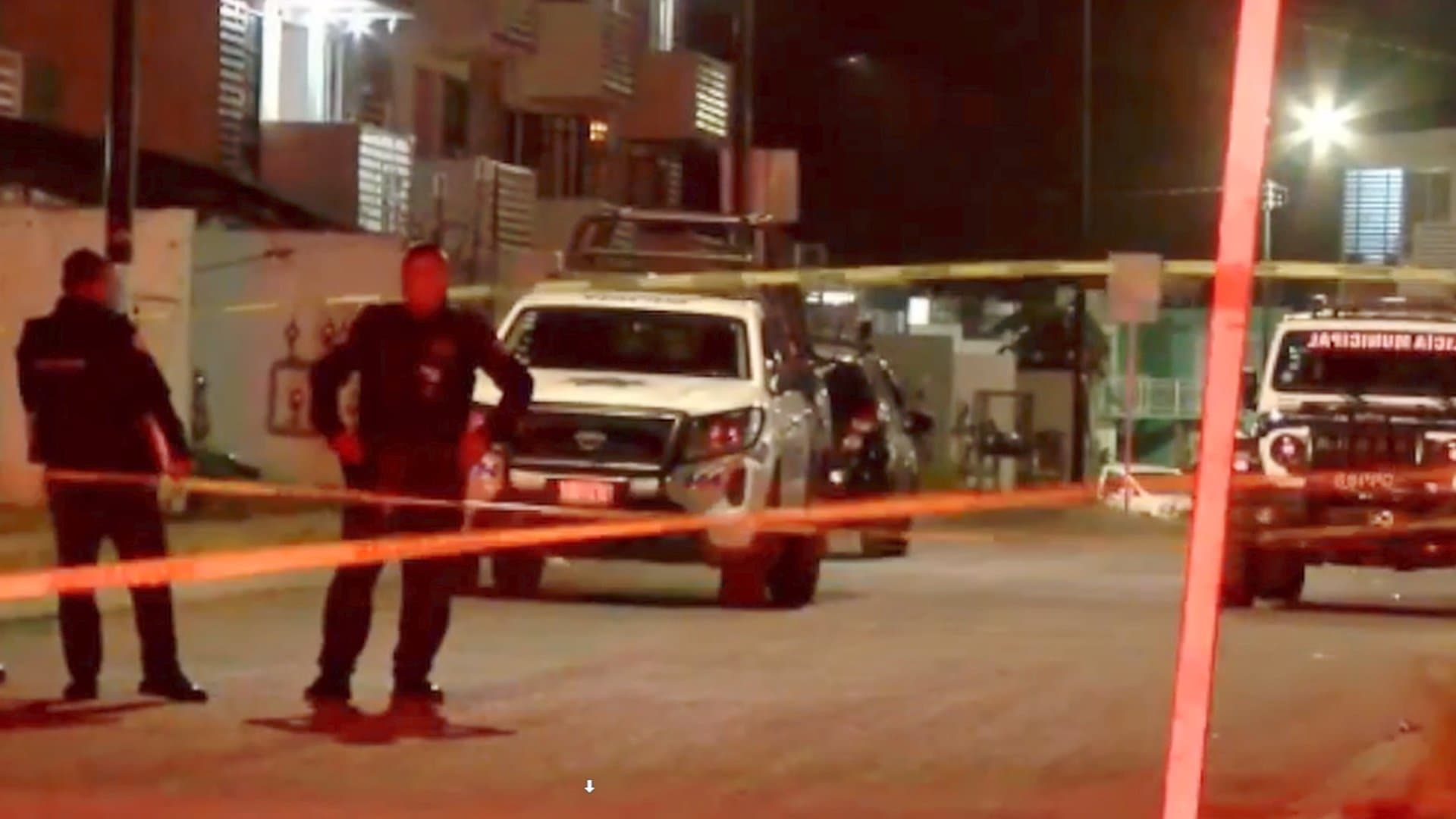 Sacan a Hombre de su Casa y lo Asesinan en la Calle en Brisas del Campestre en León