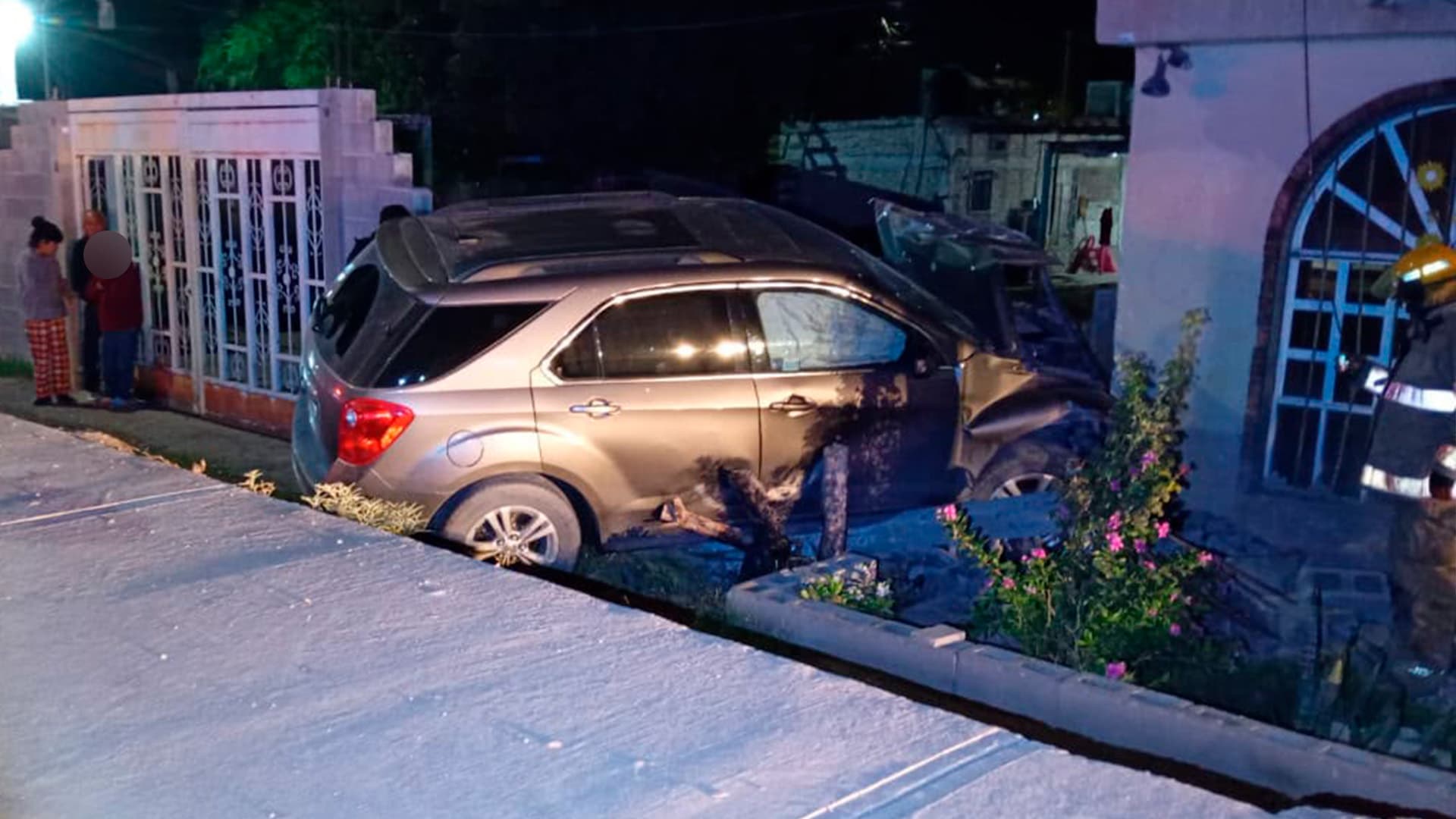 El accidente se registró durante la madrugada a la altura de la colonia Independencia