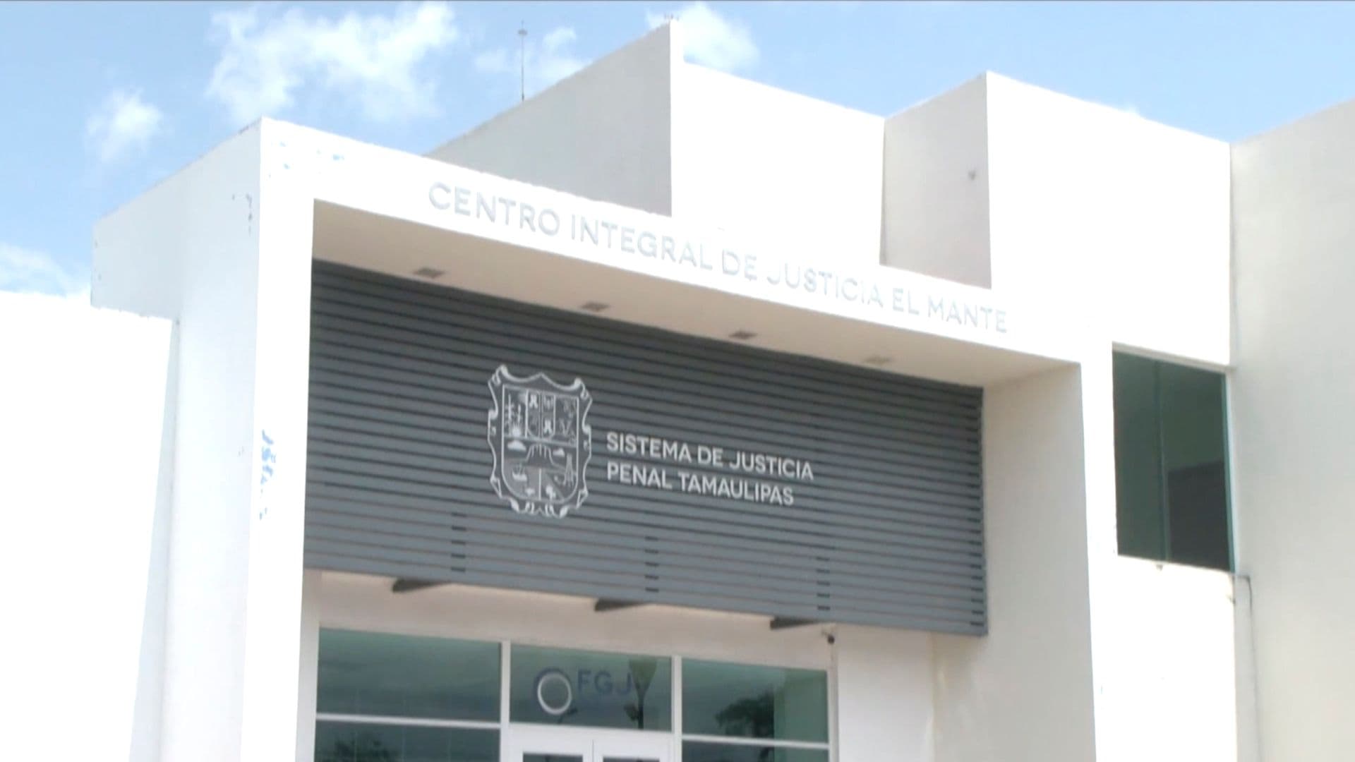 Padre de Dafne Zapata se Presenta en Nueva Audiencia por Caso de Presunto Abuso Sexual
