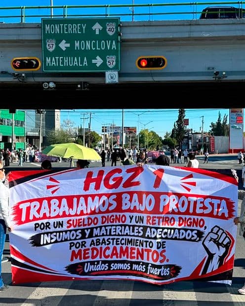 Actualmente mantienen un plantón frente a las instalaciones de la Sección XII del SNTSS ubicadas en la calle Manuel Doblado