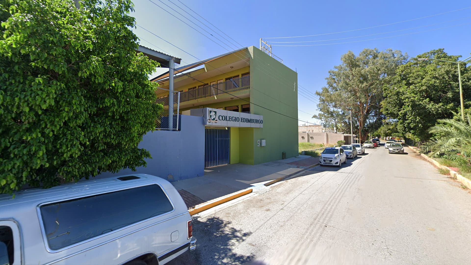 También se informó que el maestro de música fue dado de baja luego señalamientos por tocamientos a alumnas