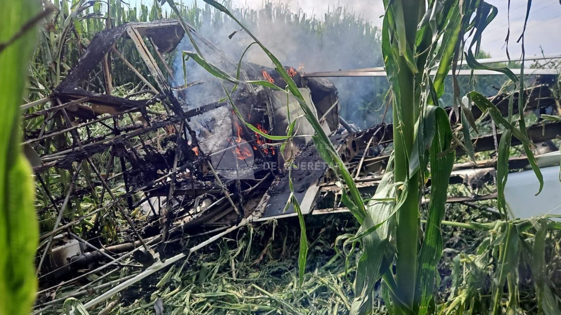 Cae Avioneta de Fumigación en San Juan del Río