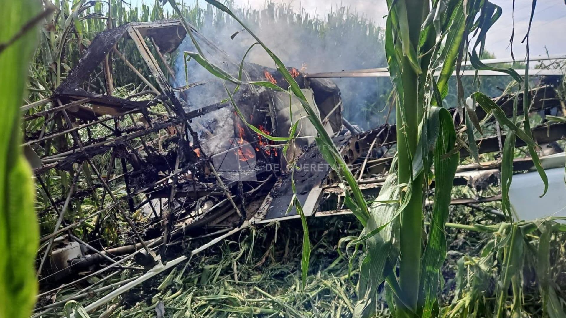 Cae Avioneta de Fumigación en San Juan del Río