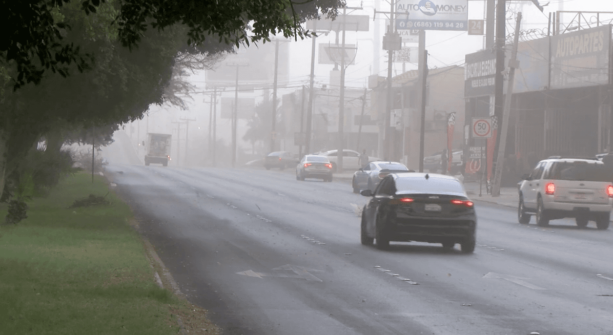 Alertan por Tormentas Eléctricas en Mexicali; Prevén Viento, Polvo, Lluvia y Granizo