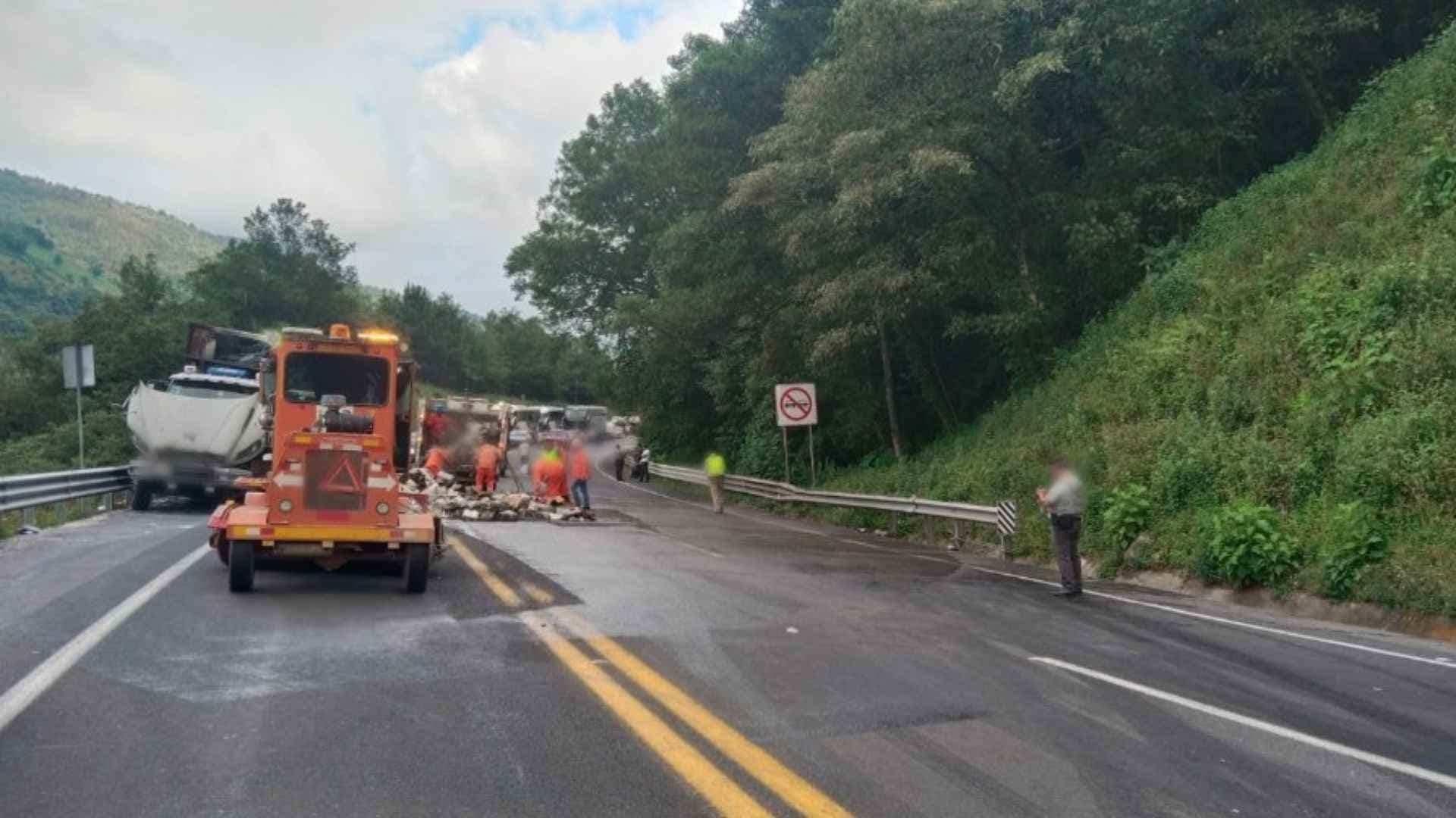 Carreteras bloqueadas hoy. Foto: Guardia Nacional