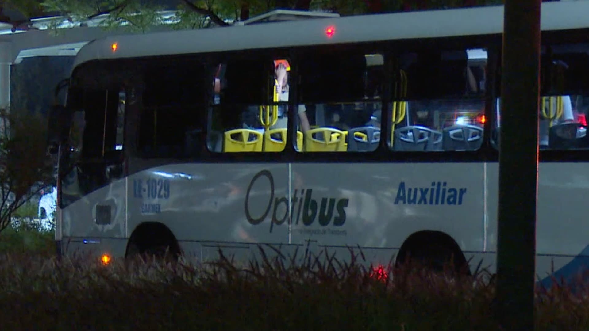 Solo el chofer de uno de los camiones fue trasladado a un hospital.