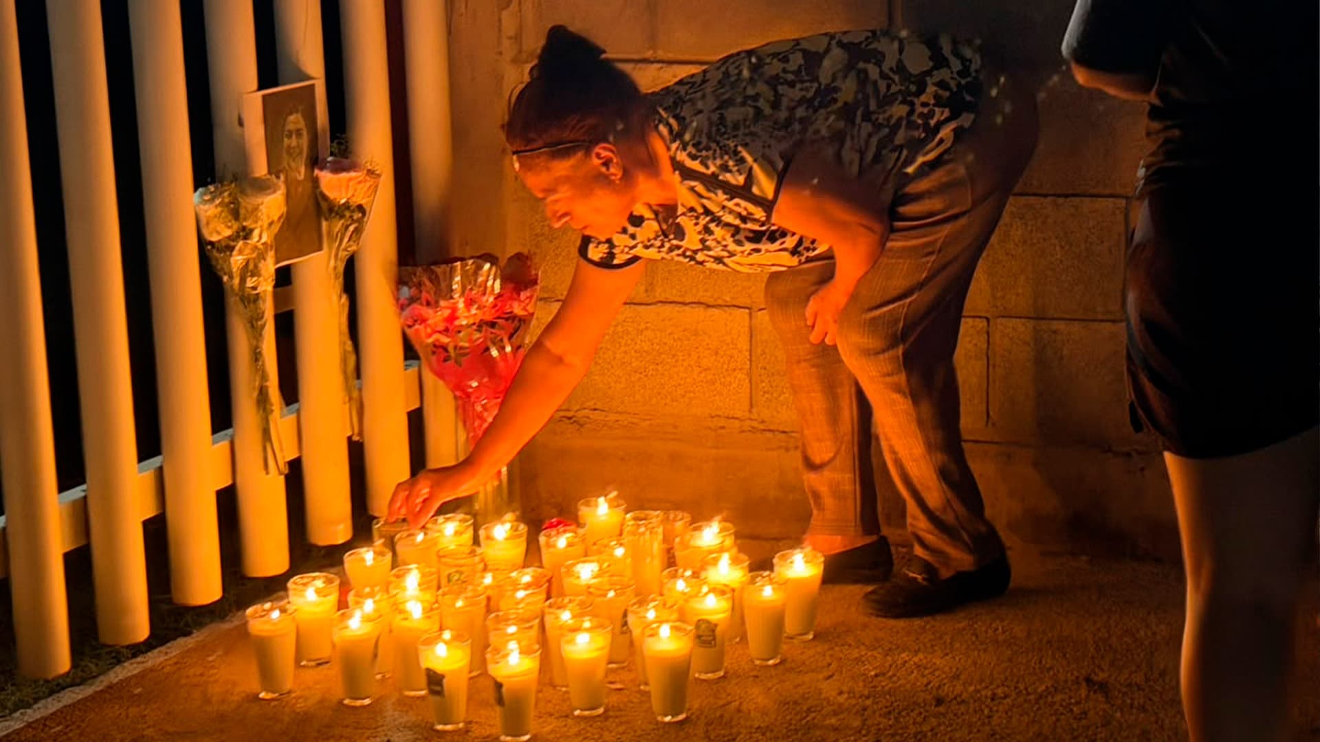 Colocan Altar en Memoria de Subdirectora Fallecida Durante Ataque en Torreón