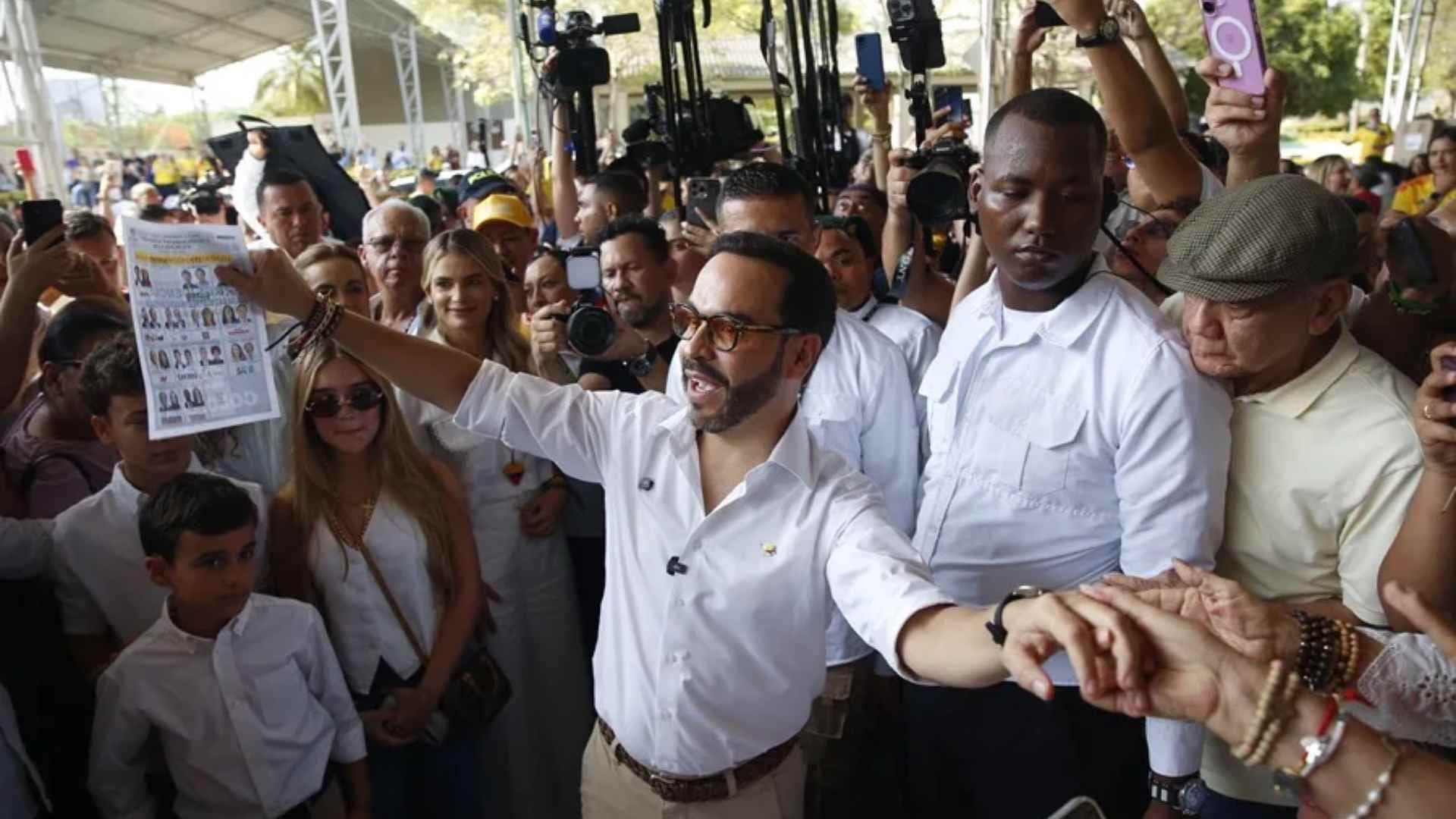 Abelardo de la Espriella e Iván Cepeda Irán a Segunda Vuelta Presidencial en Colombia