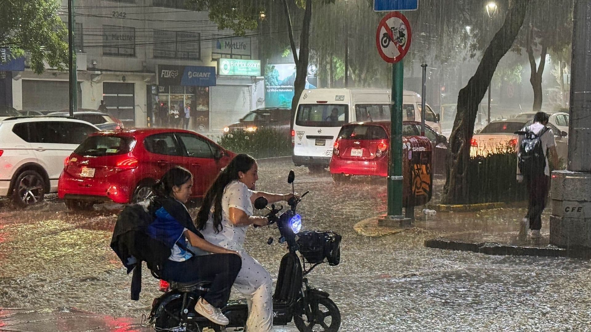 Continúan las fuertes lluvias en México. Foto: Cuartoscuro