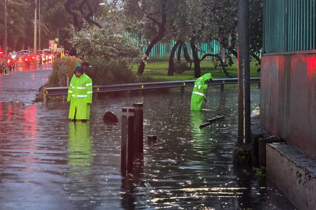 Continúan las fuertes lluvias en la capital. Foto: N+