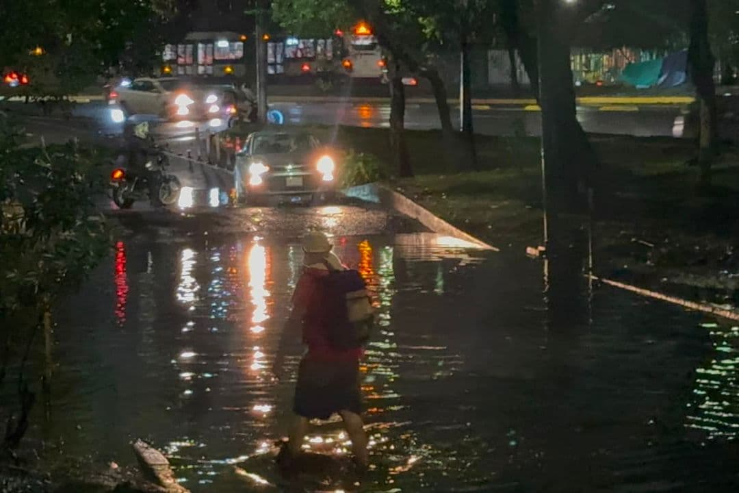 Continúan las fuertes lluvias en la capital. Foto: N+