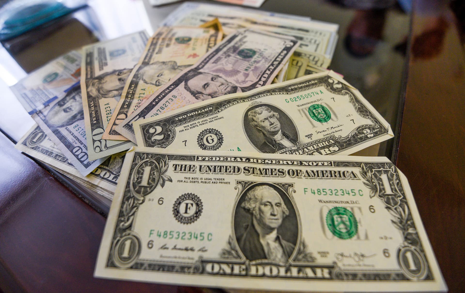 Precio del Dólar Hoy Lunes 27 de Julio de 2026: ¿Cómo Está el Tipo de Cambio con el Peso?