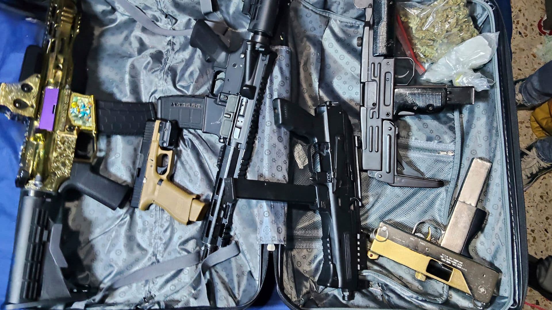 Detienen a Presuntos Vendedores de Armas de La Unión Tepito en Iztapalapa