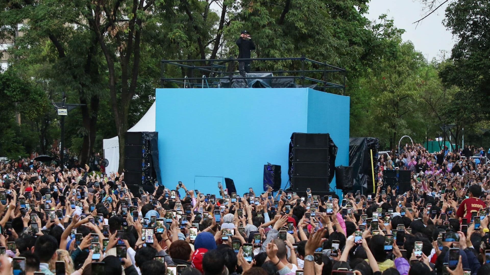Danny Ocean realizó un concierto gratuito en el Jardín Pushkin. Foto: Cuartoscuro
