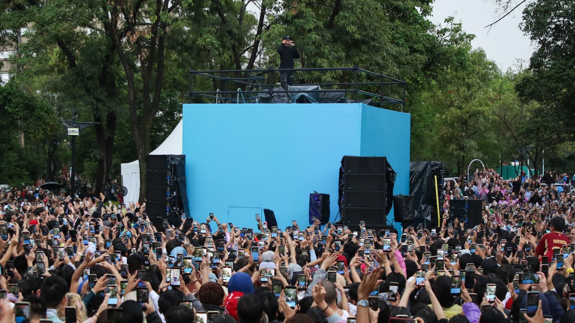 Danny Ocean realizó un concierto gratuito en el Jardín Pushkin. Foto: Cuartoscuro