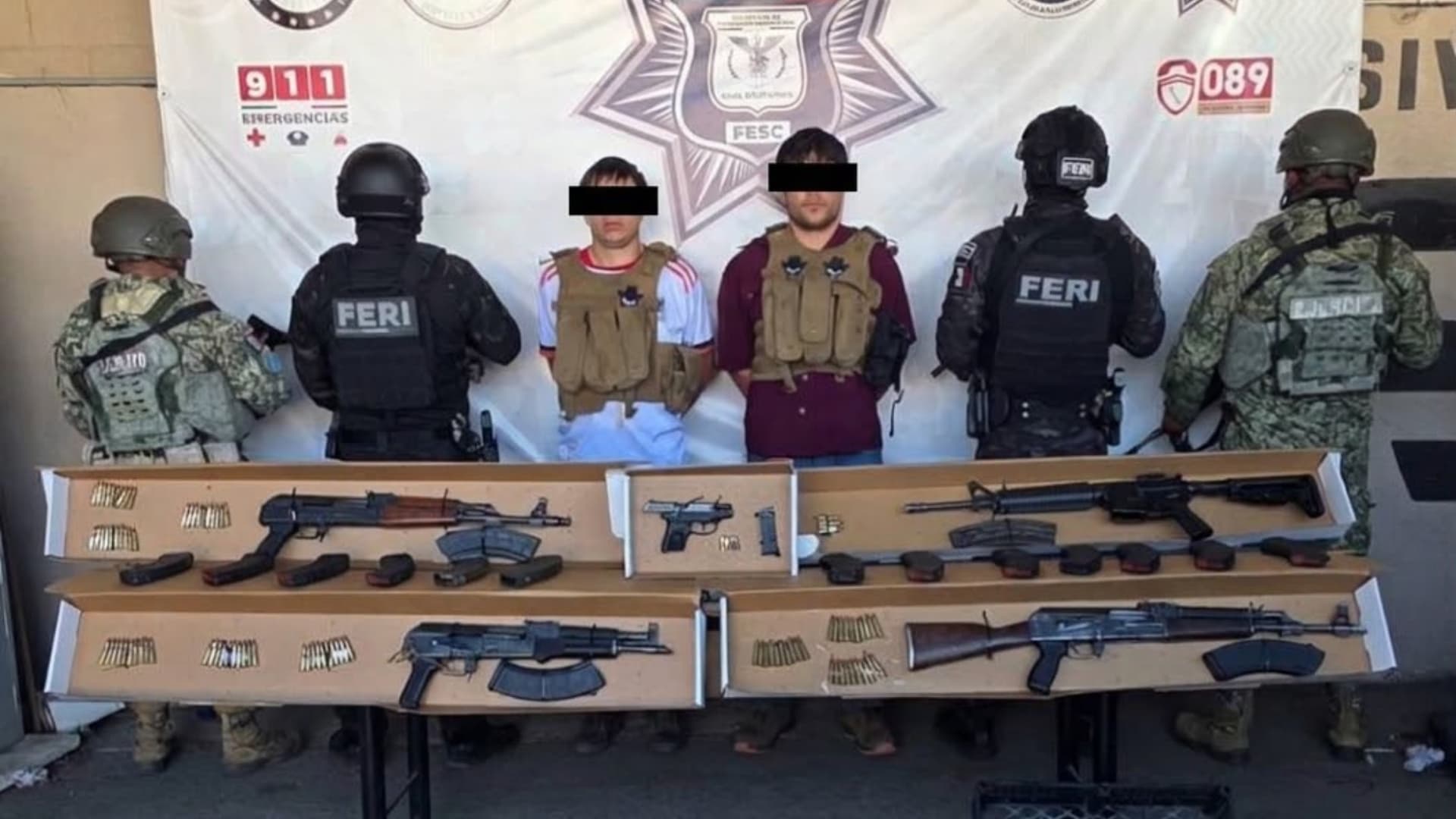 Detienen a Dos Personas con Armamento y un Vehículo Robado en Tecate, BC