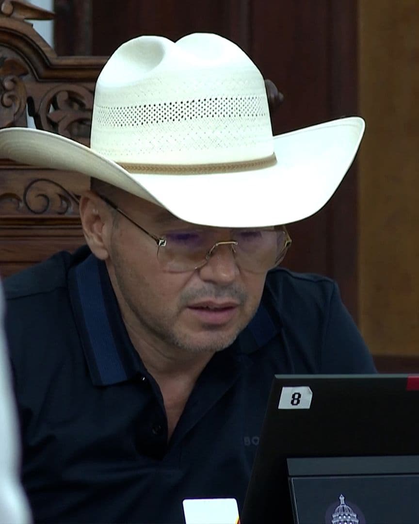 Detienen a diputado local después de persecución en Saltillo
