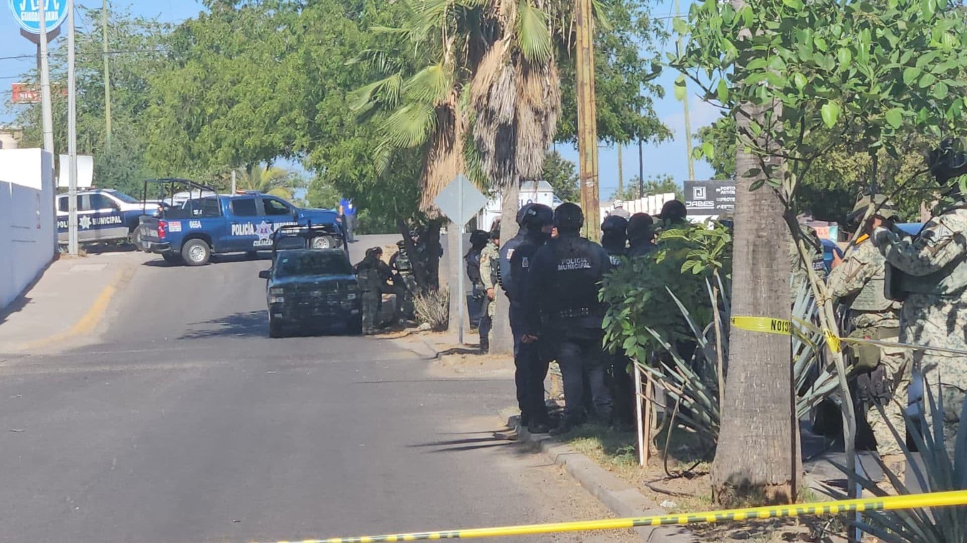 Balacera en Estacionamiento de Plaza Comercial Deja un Muerto en Culiacán