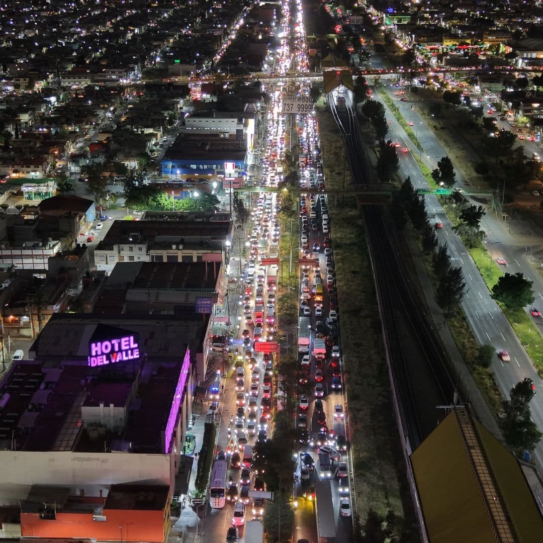 colapsa Avenida Central
