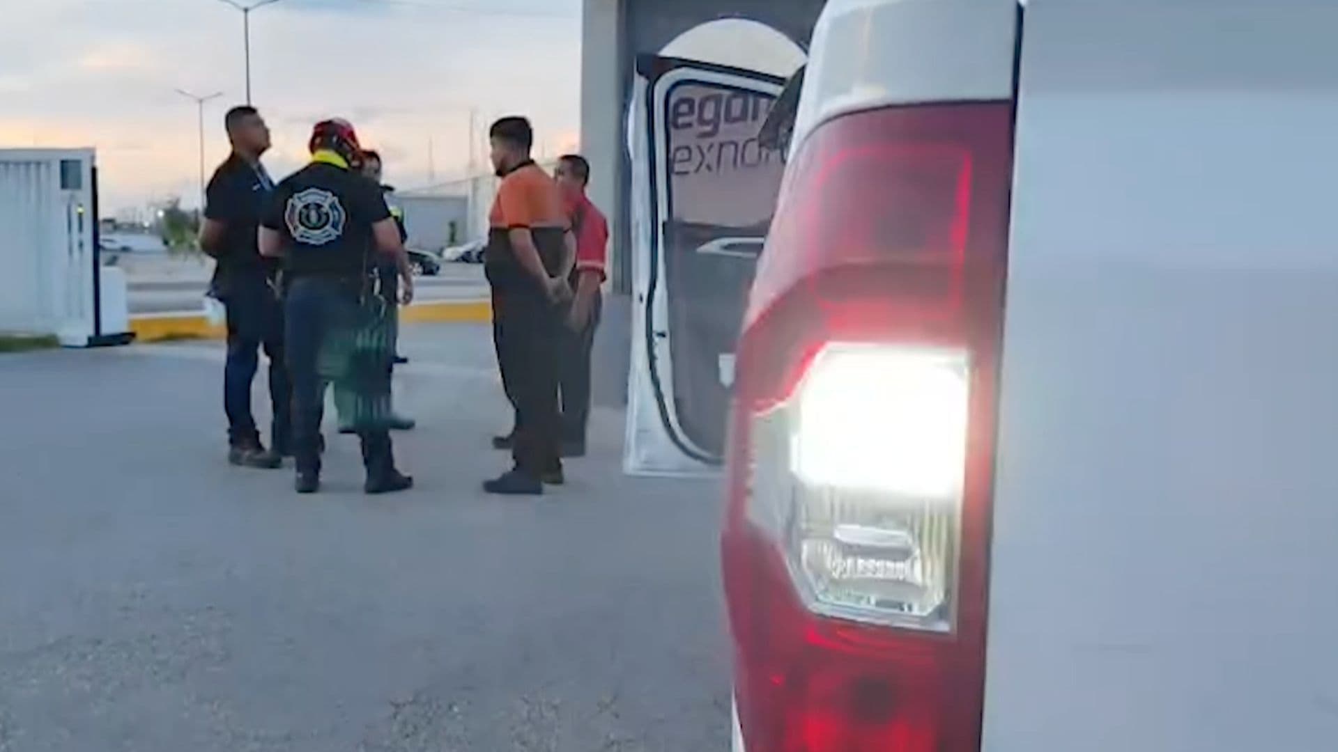 Evacuan a Más de 150 Trabajadores por Incendio en Empresa de Piedras Negras