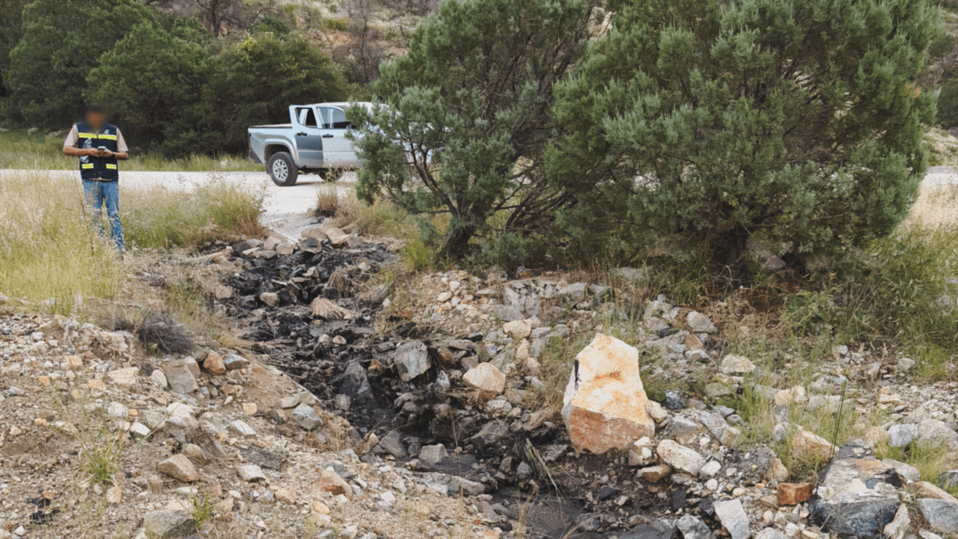 Evalúan Derrame de Ácido Sulfúrico en Carretera Ímuris-Cananea en Sonora