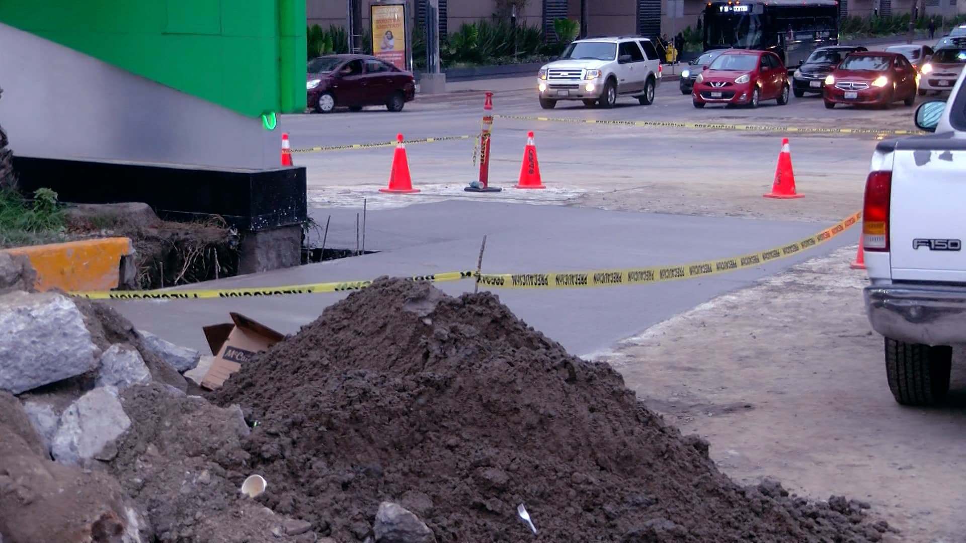 Concluyen Trabajos de Reparación en Fuga de Bulevar Agua Caliente En Tijuana, BC