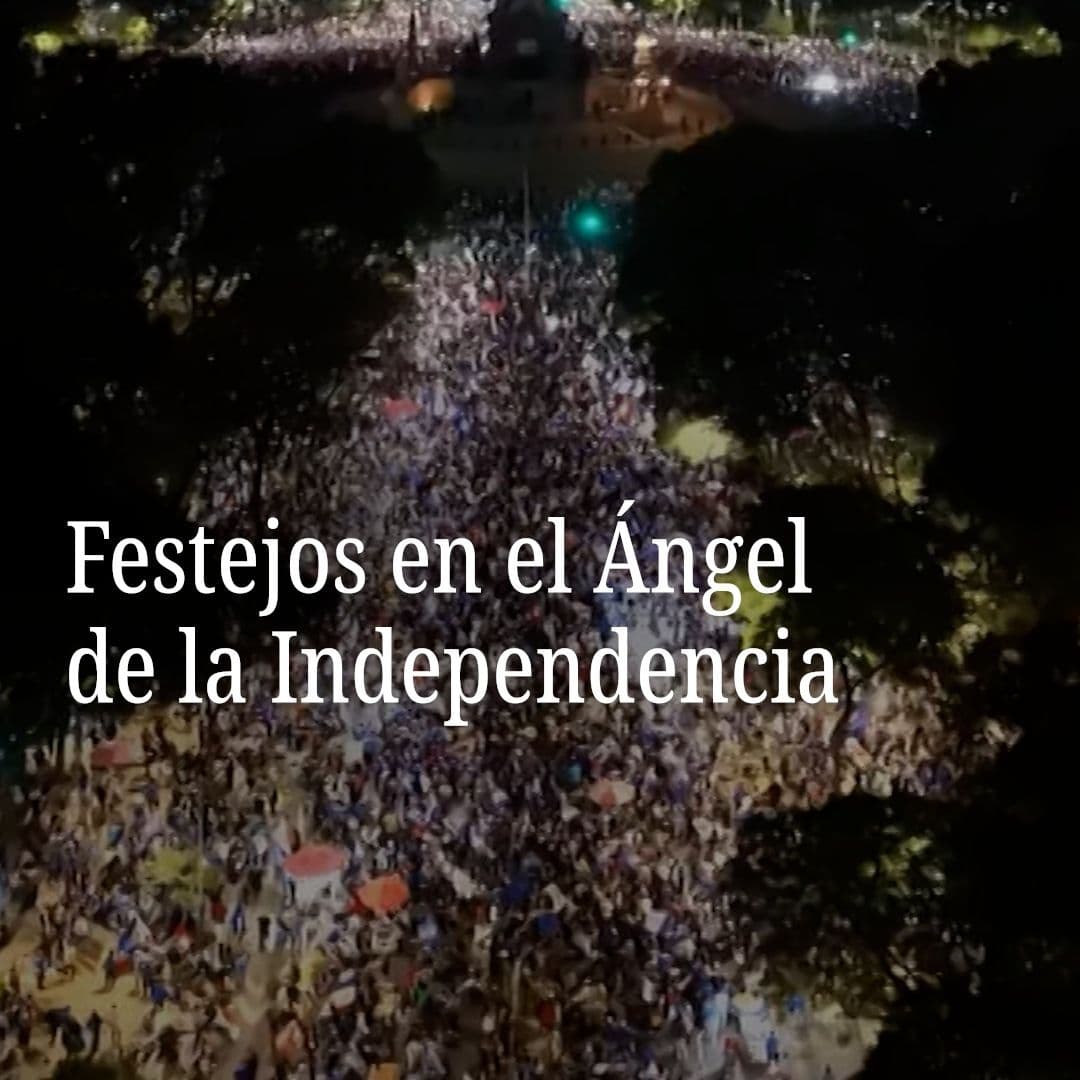 Festejos en el Ángel de la Independencia