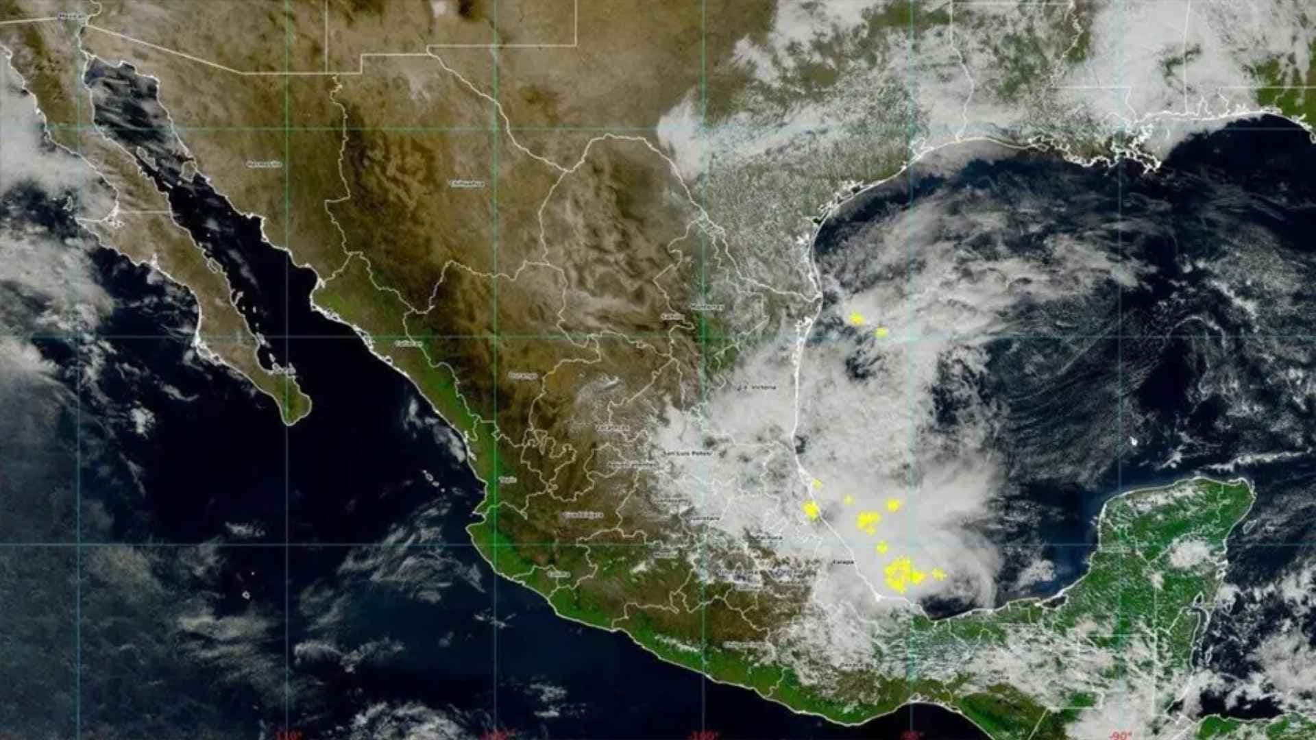 Frente Frío 51 Llega a México con Fuertes Lluvias; Lista de 28 Estados Afectados