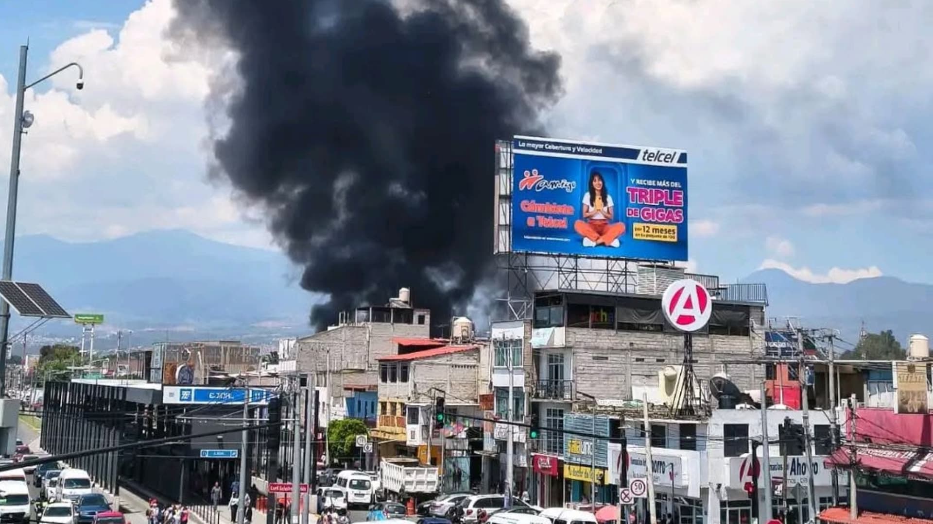 Fuerte Incendio en Chalco. Foto: N+
