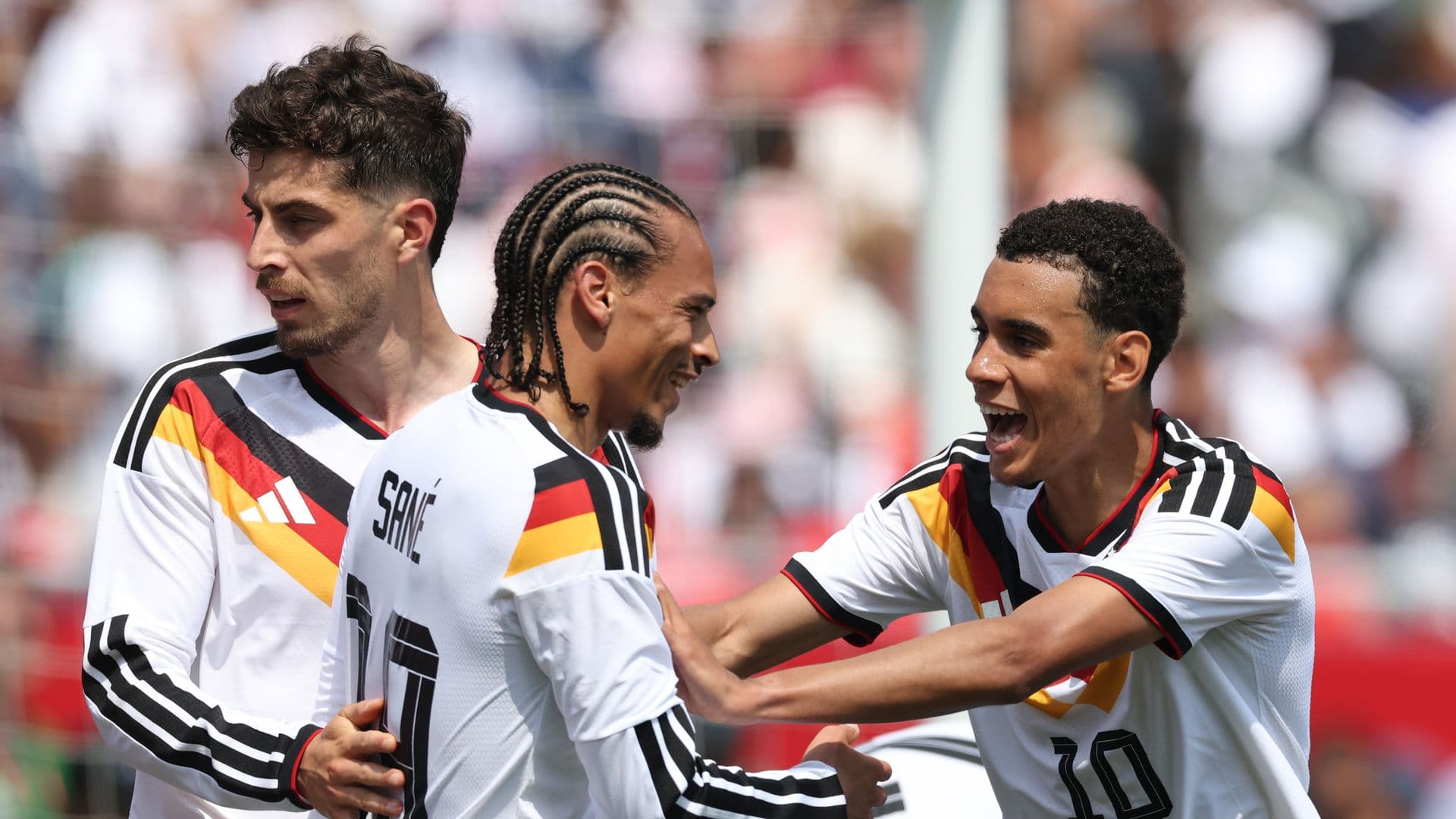Elementos de la Selección Alemania en Partido Previo al Juego con Curazao