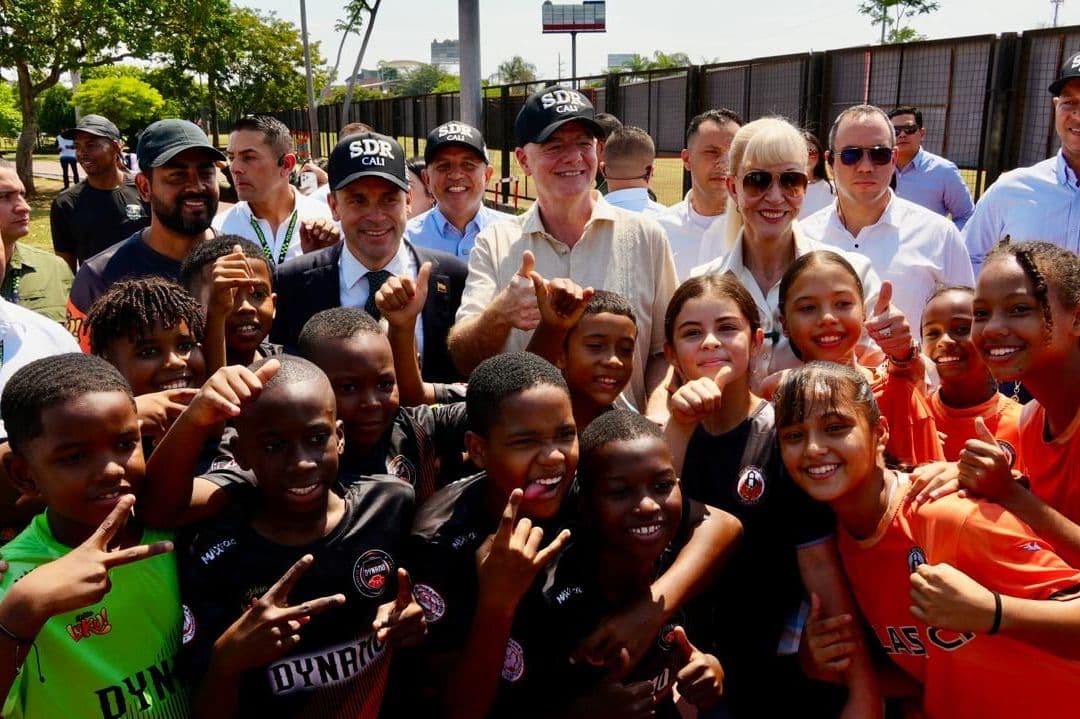Gianni Infantino de visita en Cali, Colombia. Foto: Especial