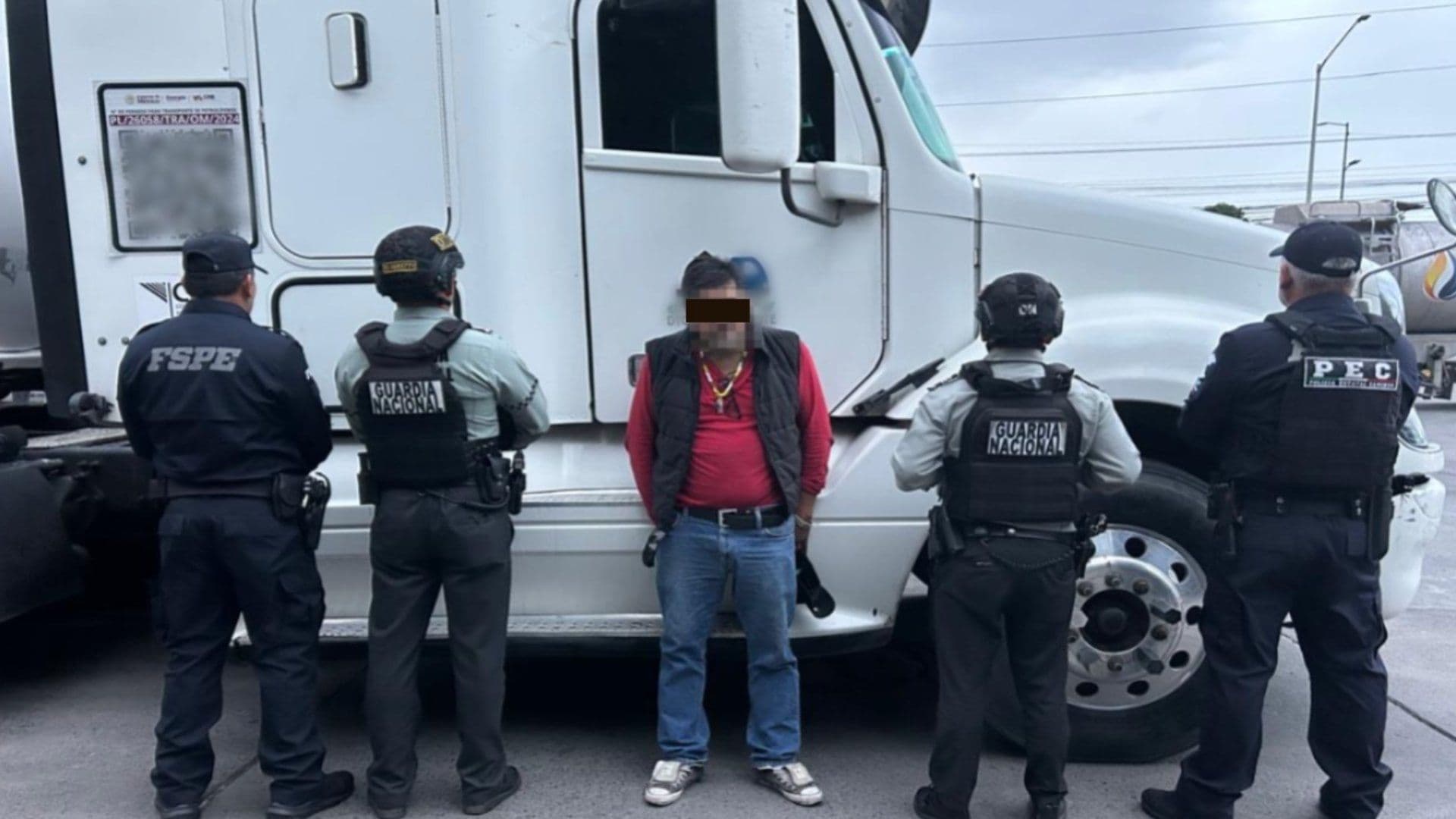El conductor fue detenido.
