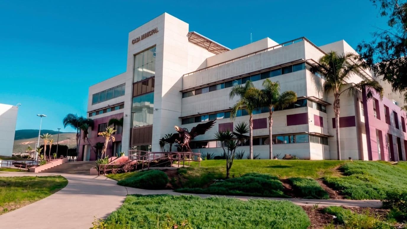 Cierran Oficinas Administrativas del Gobierno de Ensenada por Día Inhábil