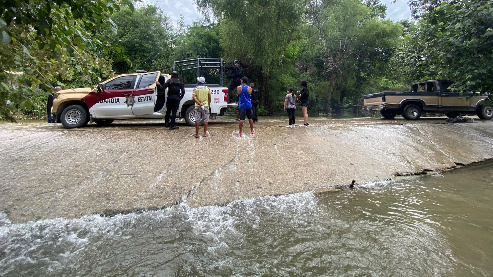 Rescatan del Rio en Ejido la Libertad